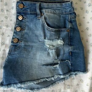Distressed Shorts, Good condition, Never Worn